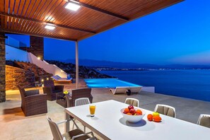 Villa | 28 habitaciones