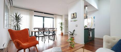 Apartment | 2 bedrooms, Internet