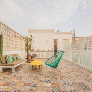 2 bedrooms, Internet - w Bohemian Villa in Heart of Barranco (Lima)