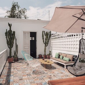 House | 2 bedrooms, Internet - w Bohemian Villa in Heart of Barranco (Lima)