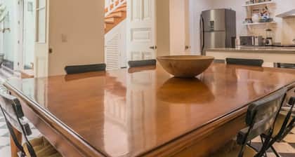 w Bohemian Villa in Heart of Barranco