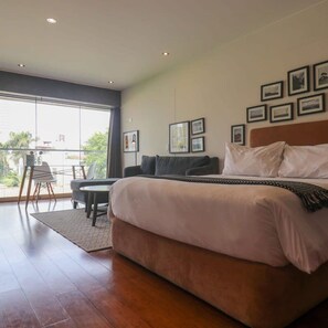 1 bedroom, Internet - w Hidden Gem Loft Near Barranco Boardwalk (Lima)