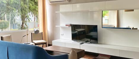 Departamento | 2 habitaciones, tabla de planchar con plancha y internet