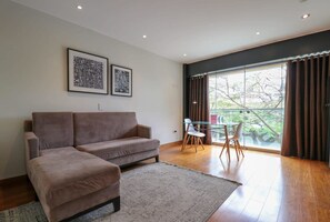 Apartment, Accessible - w Elegant Loft Near Boardwalk in Barranco (Lima)