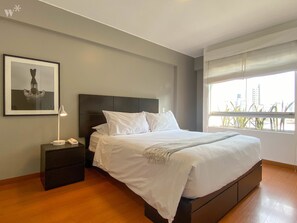 2 bedrooms, iron/ironing board, Internet - w Charming 2BR in Miraflores (Lima)