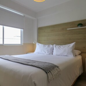 Apartment, Accessible | 1 bedroom - w Iluminating 1BR w AC Near Central Restaurante (Lima)