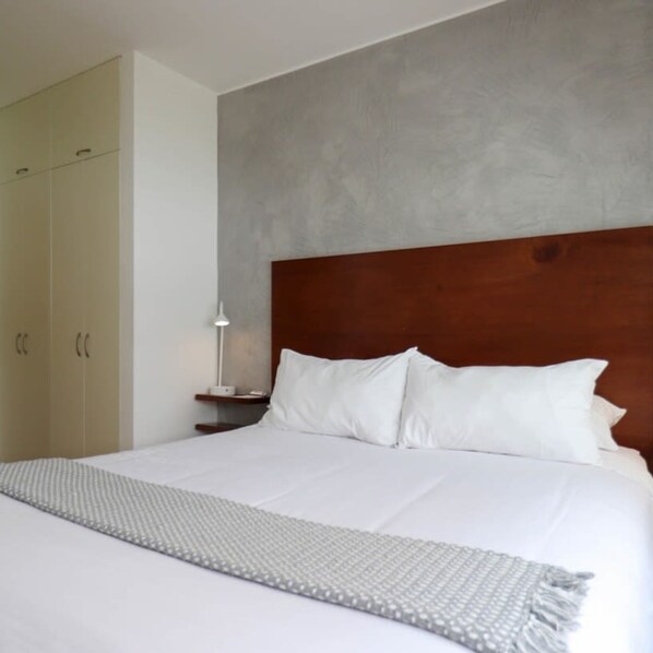 Apartment | 2 bedrooms, Internet - w Chic 2BR in Miraflores (Lima)