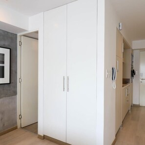 Apartment | 1 bedroom, Internet - w Spacious Loft w AC in Barranco (Lima)