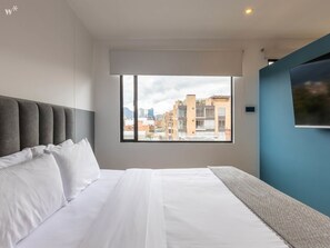 Apartment | 1 bedroom, Internet - w Vibrant 1BR in Chico (Bogotá)