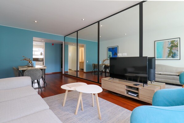 Apartment | 2 bedrooms, Internet - w Amazing 2BR Near Malecon in Miraflores (Lima)