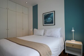 Apartment | 2 bedrooms, Internet - w Amazing 2BR Near Malecon in Miraflores (Lima)