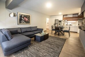 Apartment | 2 bedrooms, Internet - w Artsy 2BR in the Heart of Miraflores (Lima)