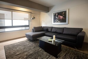 Apartment | 2 bedrooms, Internet - w Artsy 2BR in the Heart of Miraflores (Lima)