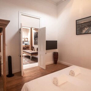 Apartment | 1 bedroom, iron/ironing board, Internet - w Villa With Rooftop Terrace in Barranco (Lima)