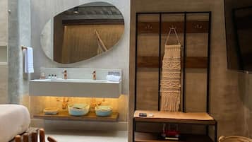 2 bedrooms, Internet