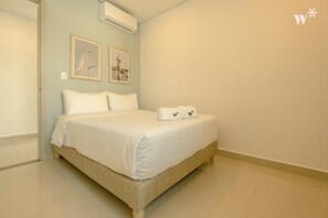 3 bedrooms, Internet - w Stunning 3BR w AC in Cartagena (Cartagena)
