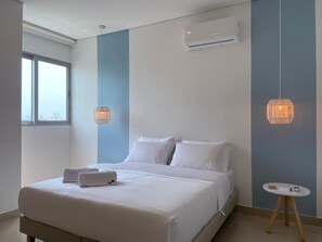 Apartment, Accessible | 3 bedrooms, Internet - w Spectacular 3BR w AC in Cartagena (Cartagena)