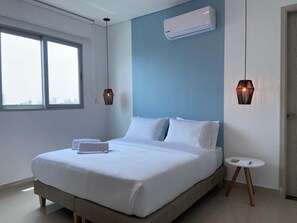 Apartment, Accessible | 3 bedrooms, Internet - w Spectacular 3BR w AC in Cartagena (Cartagena)