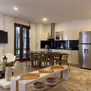 Apartment | 2 bedrooms, Internet - w Wonderful 2BR w AC in Sunny Cartagena (Cartagena)