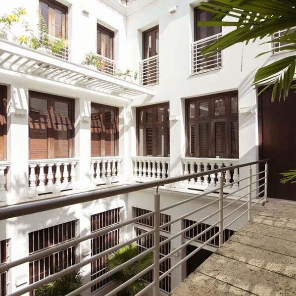3 bedrooms - w Sophisticated 3BR House w AC in Cartagena (Cartagena)