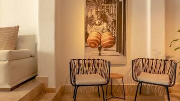 House | 4 bedrooms, iron/ironing board, Internet