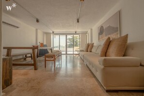 House | 4 bedrooms, iron/ironing board, Internet - w Amazing 4BR Villa w AC n Ocean View (Cartagena)