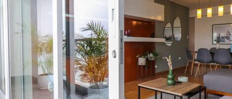 Apartment | 3 bedrooms, Internet