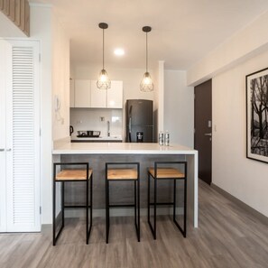 Apartment | 1 bedroom, Internet - w Modern 1BR With Balcony in San Isidro (Lima)