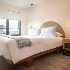 Apartment | 1 bedroom, Internet - w Modern 1BR With Balcony in San Isidro (Lima)