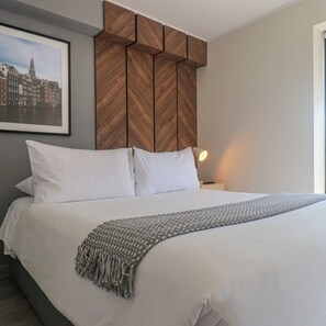 Apartment | 1 bedroom, Internet - w Charming 1BR in San Isidro (Lima)