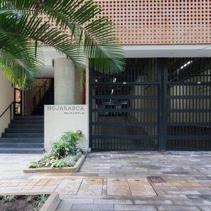 Apartment - Marvelous Loft With Private Terrace in Laureles (Medellín)