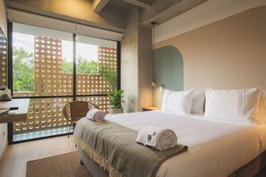 Apartment | 3 bedrooms, Internet - w Stunning 3BR With AC in Laureles (Medellín)