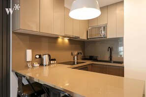 Apartment | 2 bedrooms, Internet - w Spectacular 2BR With Balcony in San Isidro (Lima)