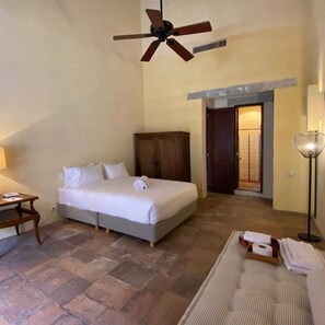 House | 4 bedrooms, Internet