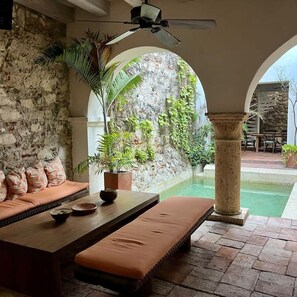 House | 4 bedrooms, Internet