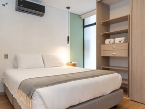 Apartment, Accessible - w Amazing 2BR w/ AC in Laureles (Medellín)