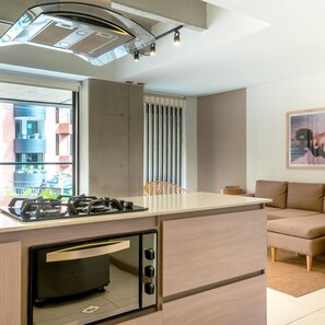 Apartment, Accessible | 3 bedrooms, Internet - w Lovely 2BR w Balcony n AC in Laureles (Medellín)