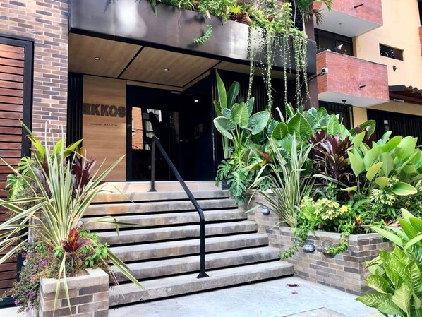 Apartment, Accessible | 3 bedrooms, Internet - w Perfect 2BR w AC in Laureles (Medellín)