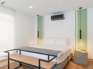 Apartment | 3 bedrooms, iron/ironing board - w Beautiful 3BR w/ AC in Laureles (Medellín)