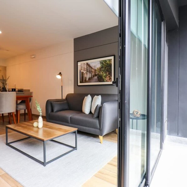 Apartment - w 2BR Apartment w Private Gym in Miraflores (Lima)