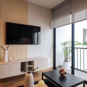 Apartment - w Authentic 2BR in Miraflores (Lima)