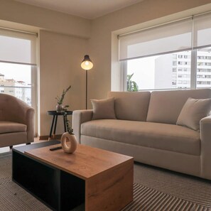 شقة | 2 عدّة غرف نوم وخدمة الإنترنت