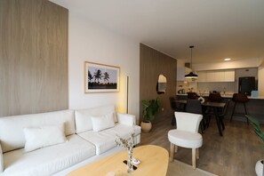 Departamento | 2 habitaciones, tabla de planchar con plancha y internet 