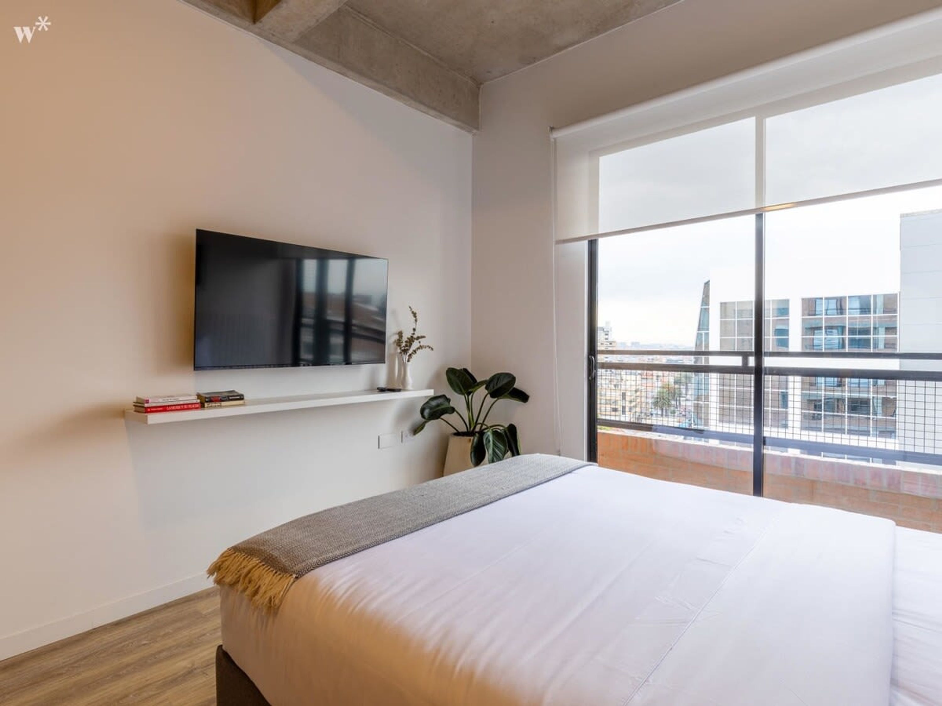 Departamento, con acceso para personas discapacitadas | 1 habitación y escritorio 