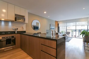 Apartment | 2 bedrooms, Internet - w Modern 2BR With Balcony in the Heart of Miraflores (Lima)