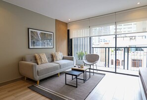 Apartment | 2 bedrooms, Internet - w Modern 2BR With Balcony in the Heart of Miraflores (Lima)