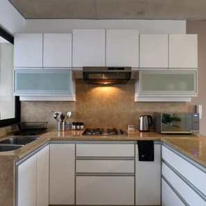 Apartment - w Picturesque 2BR With Balcony in Miraflores (Lima)