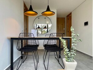 Apartment | 2 bedrooms, Internet - w Elegant 2BR in Laureles (Medellín)