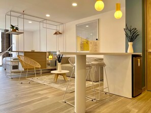 Apartment | 1 bedroom, Internet - w Unique Loft in Laureles (Medellín)