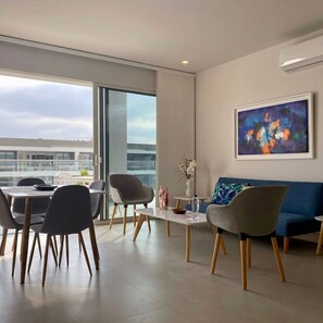 Apartemen | 2 kamar tidur dan internet